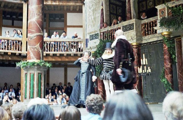 Teatrul Globe din Londra vine la Bucuresti