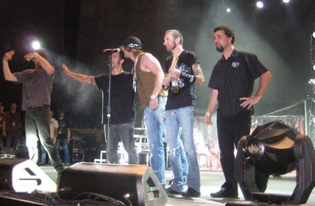 Godsmack anuleaza aparitia la Rock The City