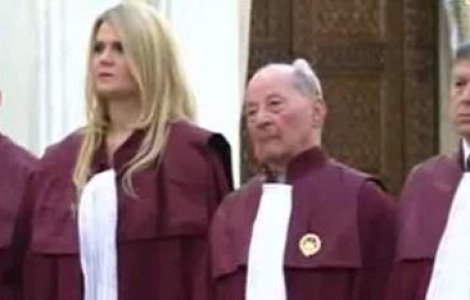  Video  Curtea Constitutionala critica presiunile Guvernului