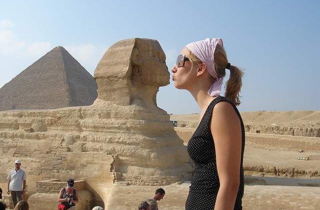 Cele 10 poze clasice pentru orice turist