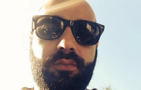 Patru oameni injunghiati si un altul lovit cu masina, in Timis. Criminalul este cautat de politie