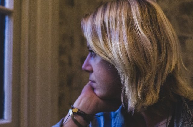 10 remedii naturiste pentru durerile de dinți