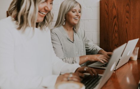 Reducerea saptamanii de lucru la 4 zile poate spori productivitatea angajatilor, arata un studiu