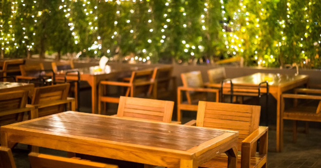 Cum sa transformi terasa intr-un atu pentru localul tau: 4 aspecte de care sa tii cont