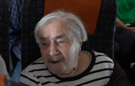 O pensionara a zburat pentru prima data cu avionul la 95 de ani/ VIDEO