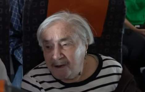 O pensionara a zburat pentru prima data cu avionul la 95 de ani/ VIDEO