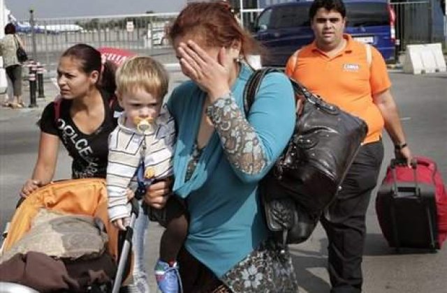 Franta: Alta conducere, aceleasi expulzari