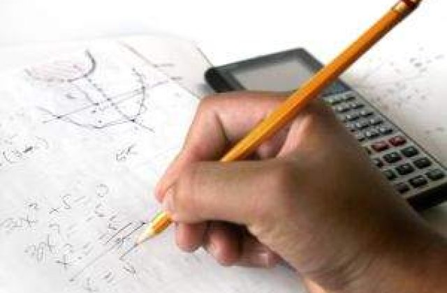 Matematicieni romani, premiati la Congresul European de Matematica