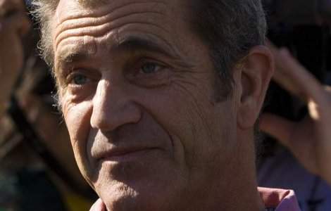 Mama vitrega a lui Mel Gibson vrea un ordin de restrictie impotriva lui