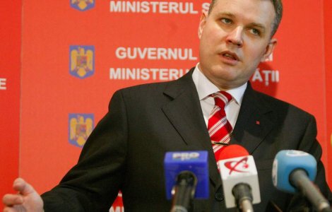 Bazac: Romania ar putea fi atinsa de o eventuala pandemie in valuri de cate opt saptamani