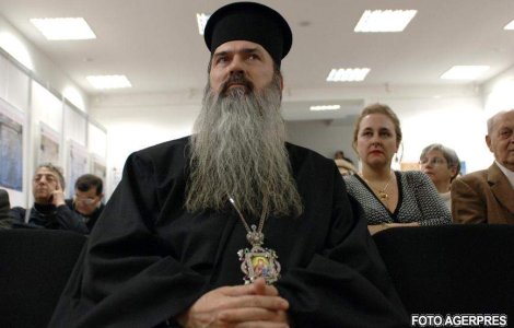 IPS Teodosie, cercetat pentru luare de mita si complicitate la fals intelectual