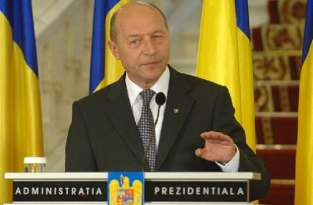 Basescu: Tinta finala a majoritatii parlamentare este punerea sub control a justitiei