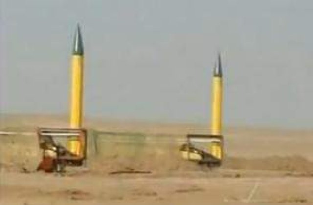 SUA si Iranul se intimideaza reciproc prin manevre balistice