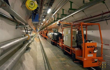 A fost descoperit cel mai bun candidat pentru "bosonul lui Higgs"