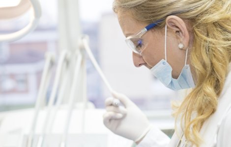 FABC: 75% din totalul cazurilor de cancer pulmonar sunt diagnosticate in stadiu inoperabil