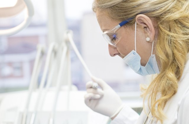 FABC: 75% din totalul cazurilor de cancer pulmonar sunt diagnosticate in stadiu inoperabil