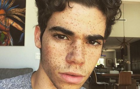 Determinarea cauzei decesului actorului Cameron Boyce necesita investigatii suplimentare