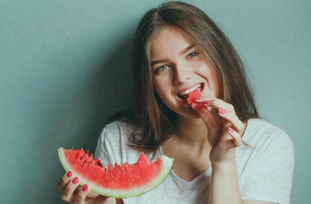 Nutritionist: Niciodata pepenele verde nu trebuie asociat cu alte alimente