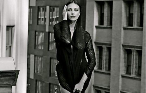 Madalina Ghenea, in rol de prostituata intr-un film italian