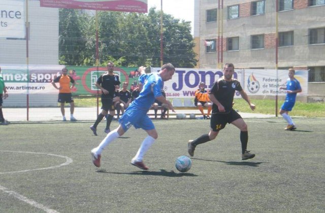 S-au tras la sorti cele mai bune 20 de echipe ale minifotbalului romanesc