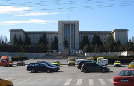 Statia de metrou de la Academia Militara este gata