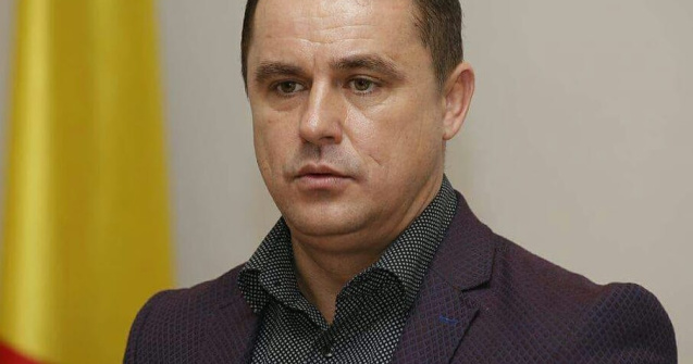 Primarul PMP al orasului Ulmeni a renuntat la pensia speciala, cu declaratie la notar