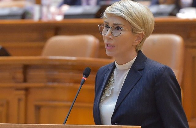 Turcan: Ca sa scape de promisiunea celor 180 km de autostrada, Dancila a gasit solutia perfecta - scoaterea unui tap ispasitor