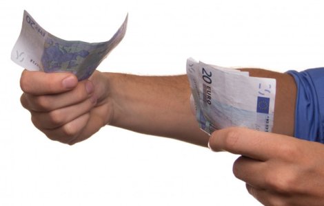 5 factori de care sa tii cont atunci cand alegi un credit nebancar