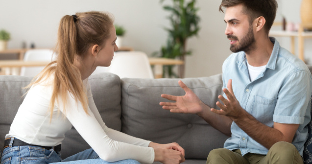  Top  Prea multe complimente si prea multe scuze: 8 semne ca esti prea politicos