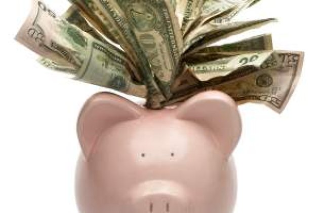 Boc: Deficitul bugetar trebuie sa ajunga sub nivelul din 2008 ca sa nu fim amendati de UE