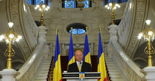Sondaj: Basescu ar fi demis la referendum
