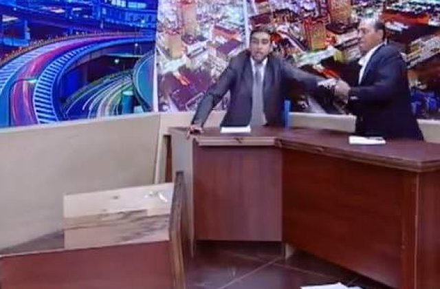 Iordania: Invitatul unei emisiuni si-a amenintat adversarul cu o arma