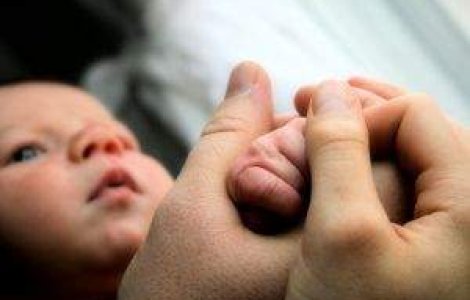 Campeanu: Indemnizatia pentru mame, singura care nu a fost reintregita