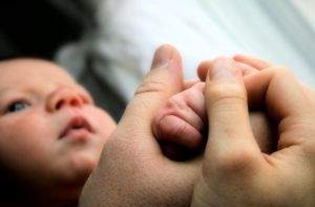 Campeanu: Indemnizatia pentru mame, singura care nu a fost reintregita