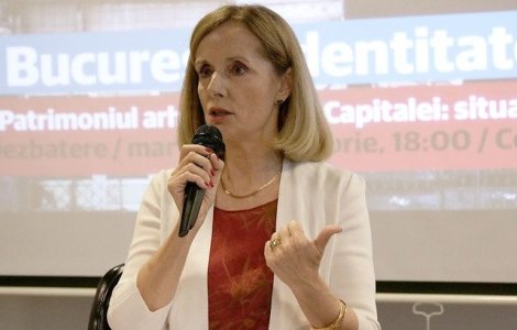 Roxana Wring: In 2020, toti hotii si incompetentii trebuie scosi din administratia publica centrala si locala