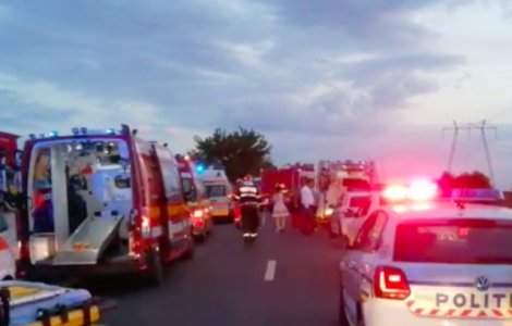 Trei persoane au murit, iar alte patru au fost ranite in urma unui accident in judetul Constanta