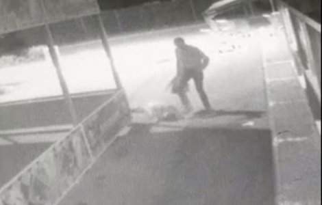 Principalul suspect in omorul comis in parcarea unui complex comercial din Sector 2 este un agent de paza