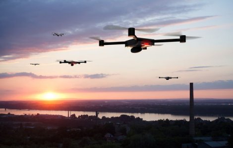 Politia rutiera din Londra va folosi drone: "Scopul este intimidarea soferilor agresivi si a celor care participa la curse ilegale de masini"