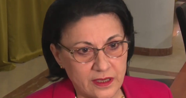 Deputat USR, scrisoare deschisa catre Dancila: Va solicit sa o demiteti pe Ecaterina Andronescu