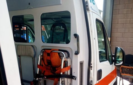 Un barbat a donat o ambulanta orasului natal