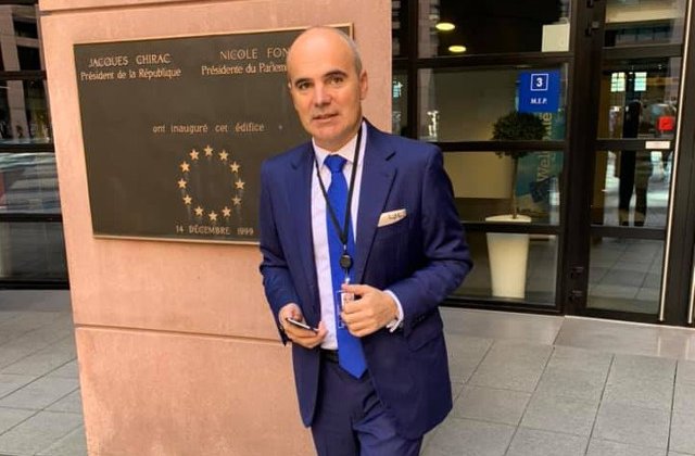 Rares Bogdan, despre afirmatiile Vioricai Dancila din PE: E cea mai mare jignire adusa unor oameni care si-au facut treaba in mod exemplar