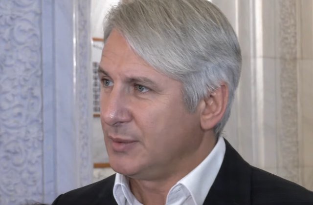 Eugen Teodorovici vrea ca absolventii Programului de Internship al Guvernului sa fie angajati fara examen in administratie
