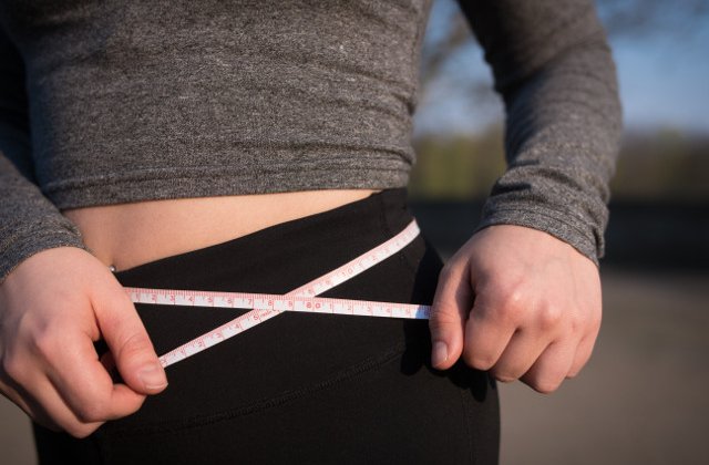 Specialist, despre regimurile de slabit: Nutritia conteaza 70-80%, iar miscarea restul de 20-30%