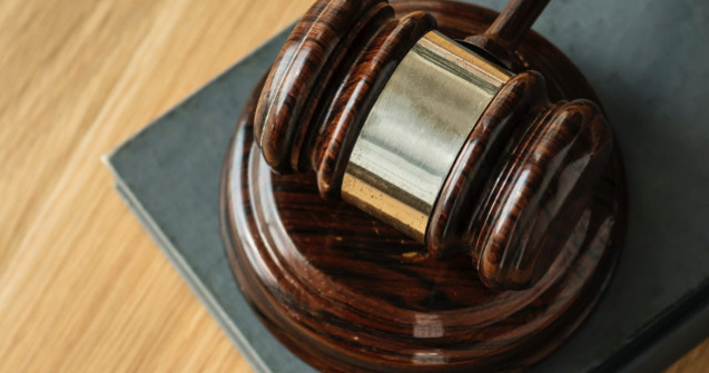 Doi frati care au sustinut ca achitarea impozitelor contravine vointei lui Dumnezeu, obligati la plata de instanta