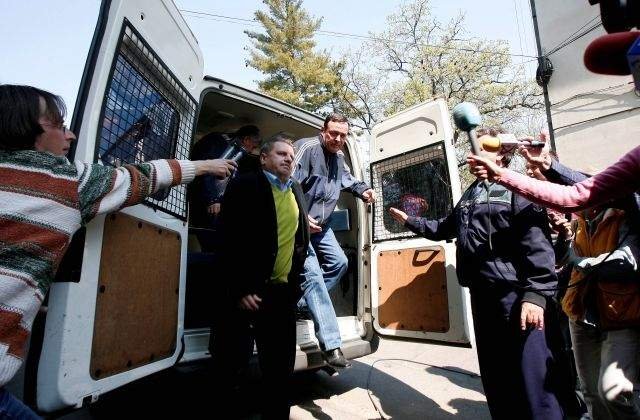 Arbitrii Savaniu si Corpodean au fost eliberati