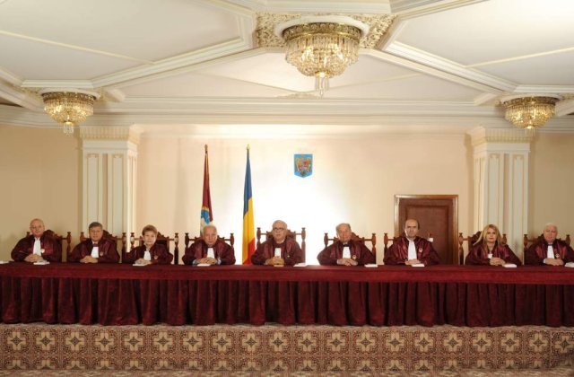 Motivarea deciziei CC privind conflictul constitutional dintre Parlament si Basescu