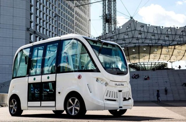 Un vehicul autonom fara sofer a lovit un pieton in Viena: autoritatile au oprit testele pana la finalizarea anchetei