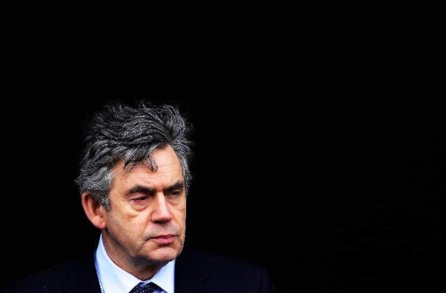 Scandal in Marea Britanie: Politicienii au obtinut deconturi pentru scutece, mancare de caini si perii de toaleta