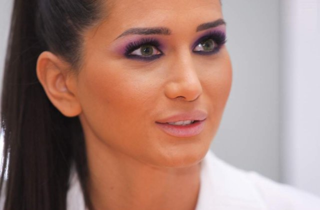 Elena Basescu: Numai niste minti bolnave s-au putut gandi la scaunul electric