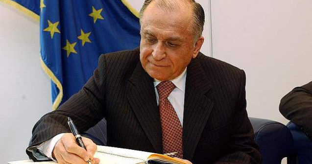 Ion Iliescu: Ideea butoanelor secrete este nastrusnica